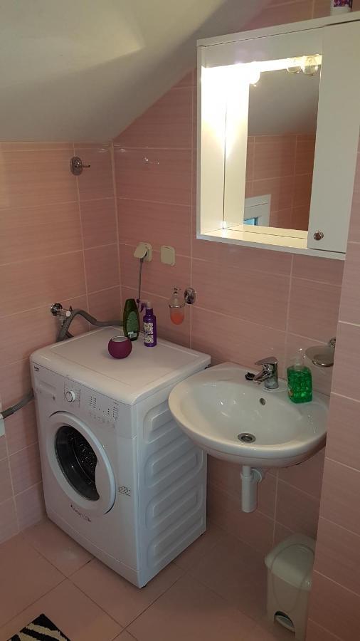 Apartman Vojaline Milna  Exterior foto