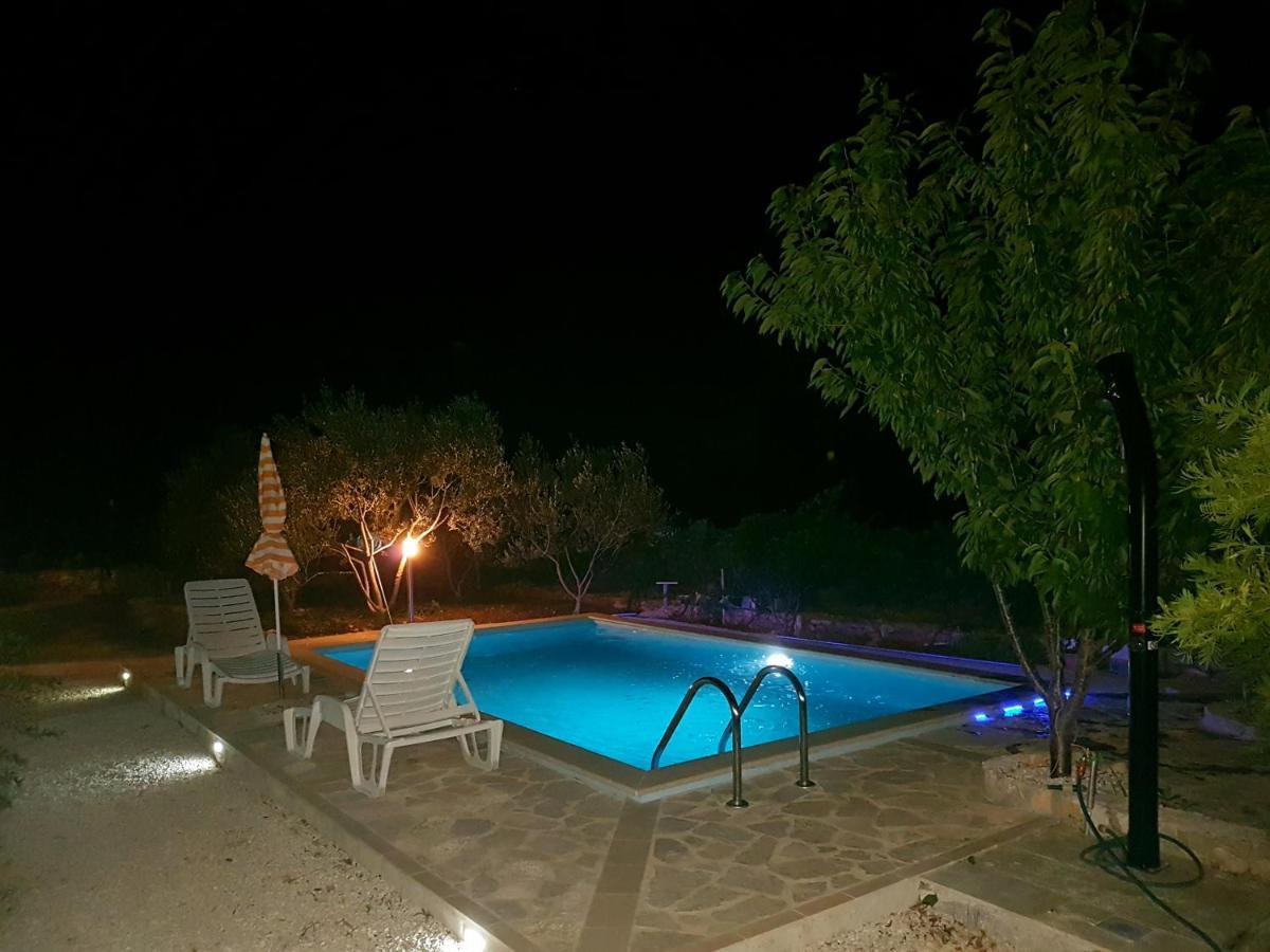 Apartman Vojaline Milna  Exterior foto